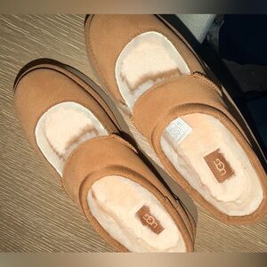 UGG Bea Mary Jane Chestnut Size 8